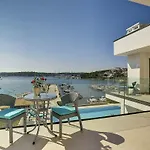 Sail Villa
