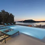 Sail Villa