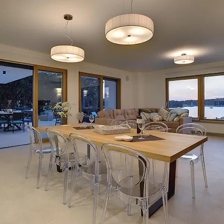 Sail Villa *