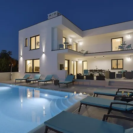 וילה Sail פיישצ'נה אובלה