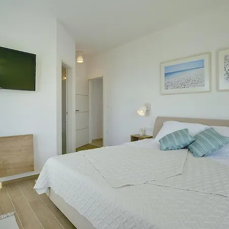 Villa Sail Pjescana Uvala